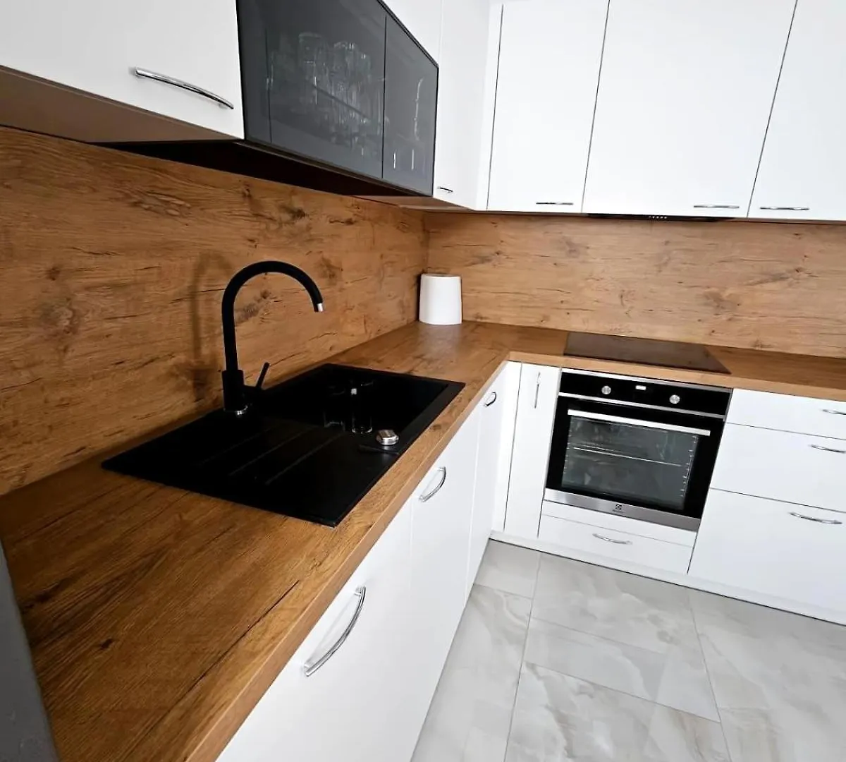 Three Bedroom Apartment Zadar Croatia