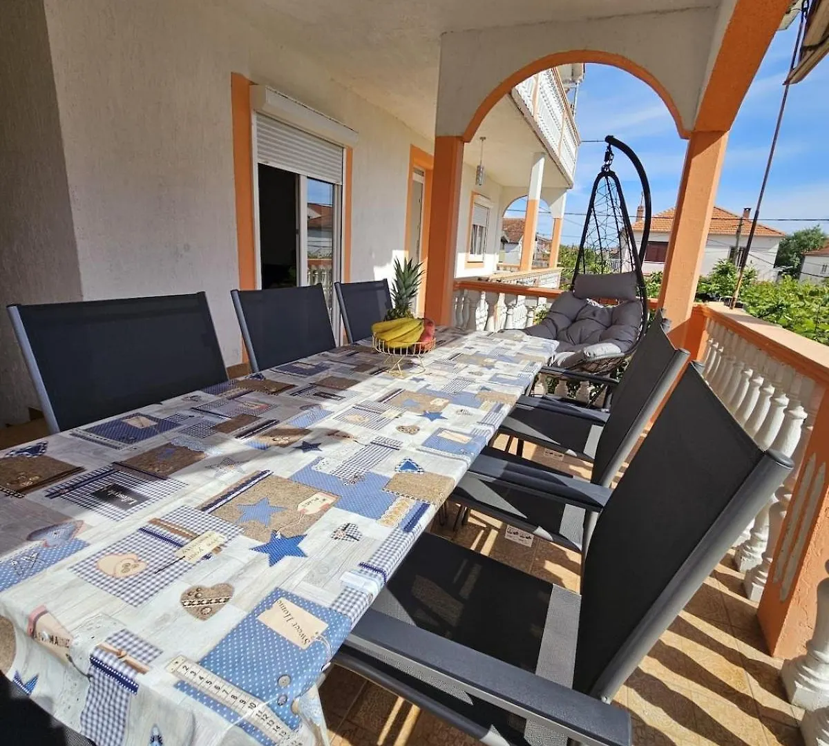 Three Bedroom Apartment Zadar Croatia